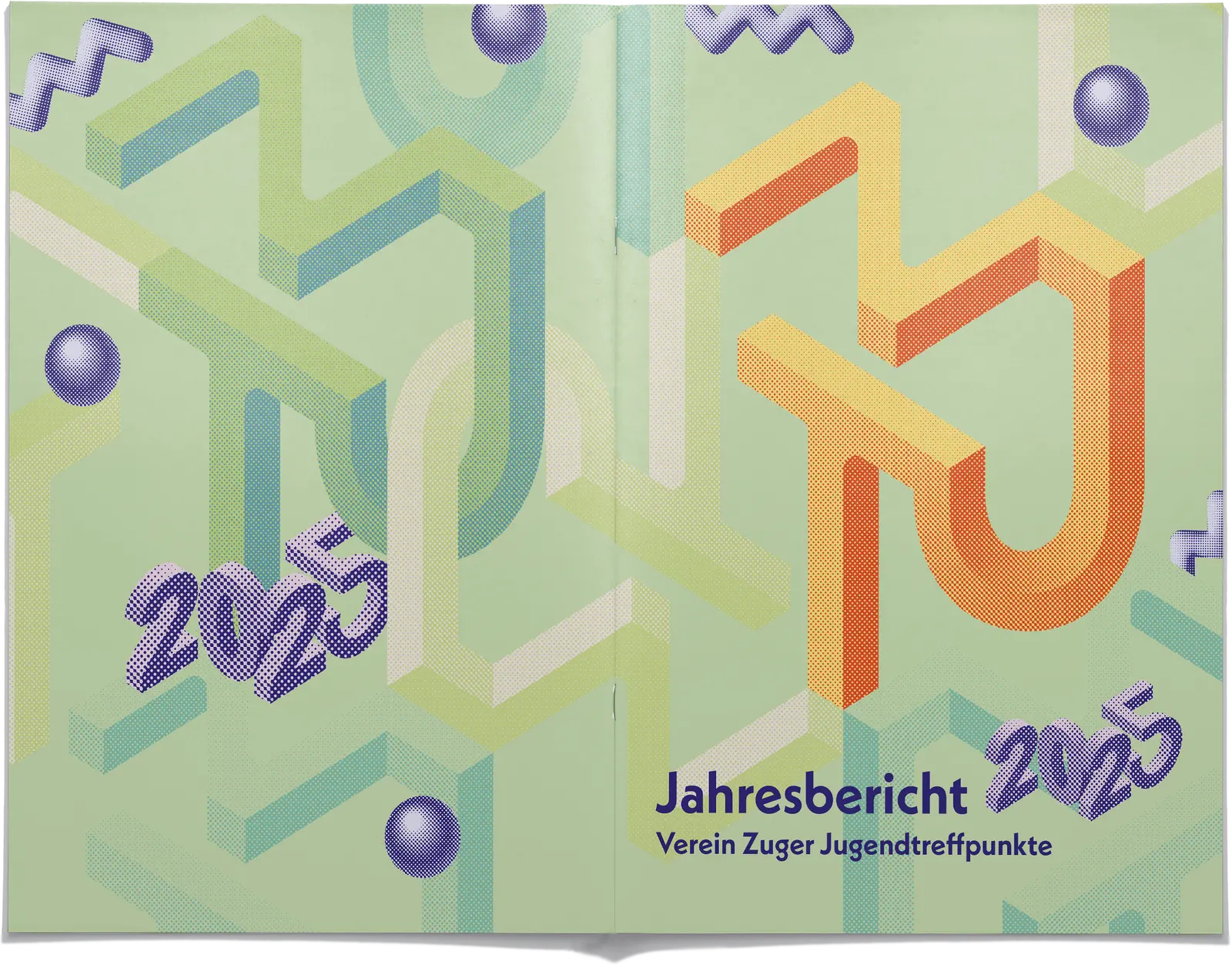 Umschlag des Jahresberichts 2025 vom Verein Zuger Jugendtreffpunkte. Gestaltet wurde der Umschlag mit Buchstaben, Formen und Zahlen in der Isometrie.